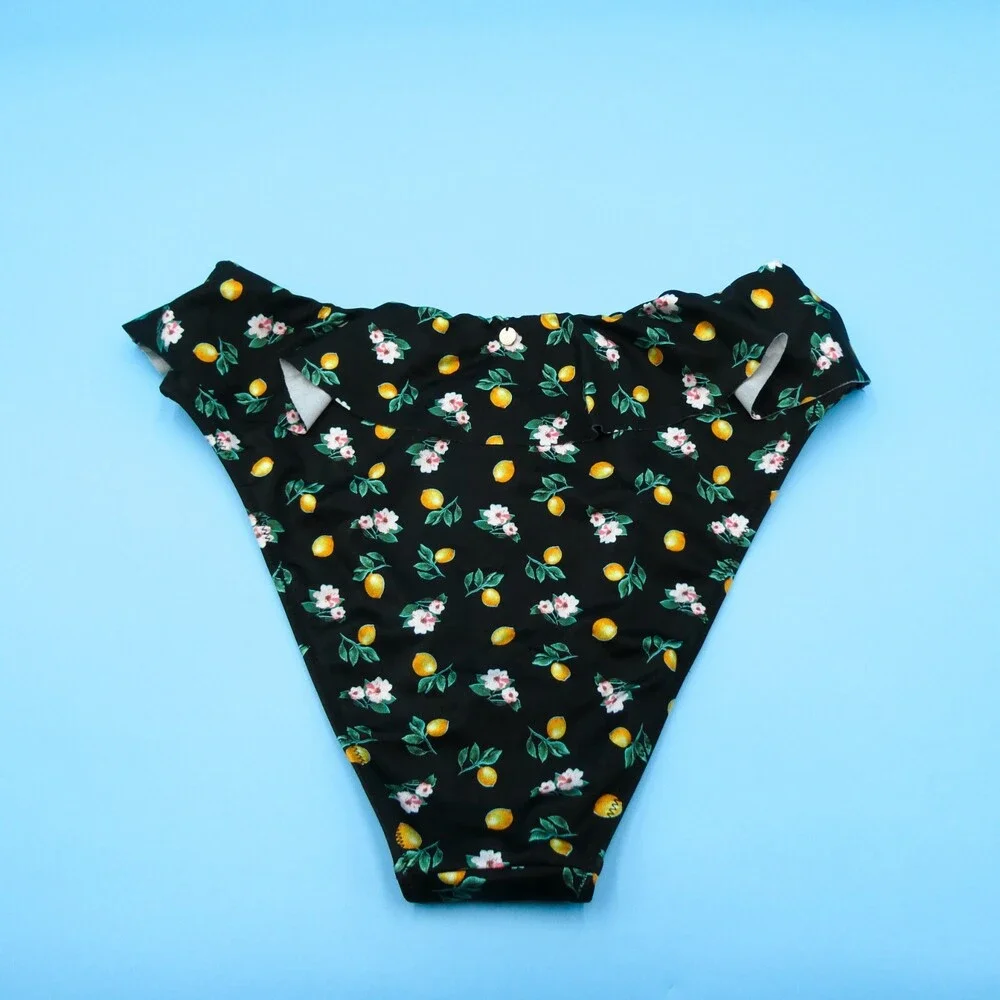 Victorias Secret Medium Black Floral Lemons Brazilian Bikini Bottom Swimwear New